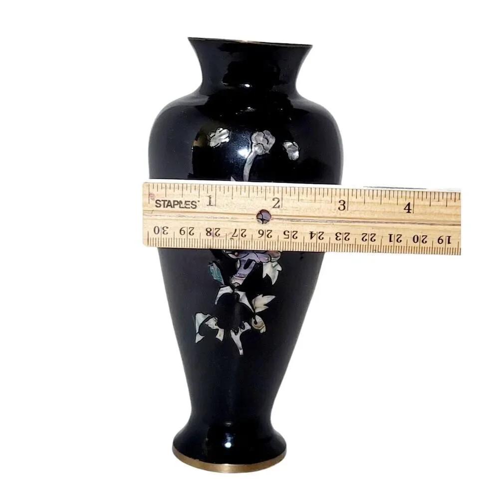 Vtg Asian Japanese Baluster Vase Black Lacquer & Mother of Pearl Floral Inlay 7